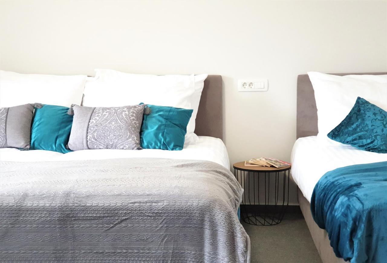Smart Hostel 슬라본스키브로드 외부 사진