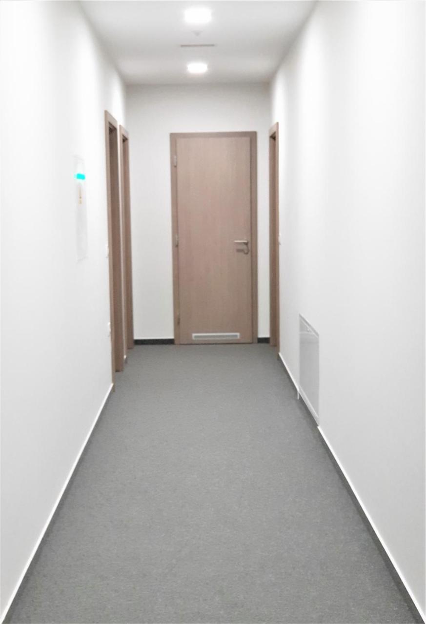 Smart Hostel 슬라본스키브로드 외부 사진