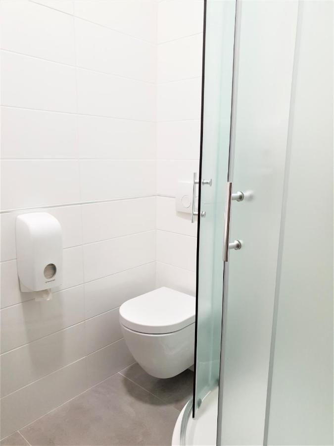 Smart Hostel 슬라본스키브로드 외부 사진